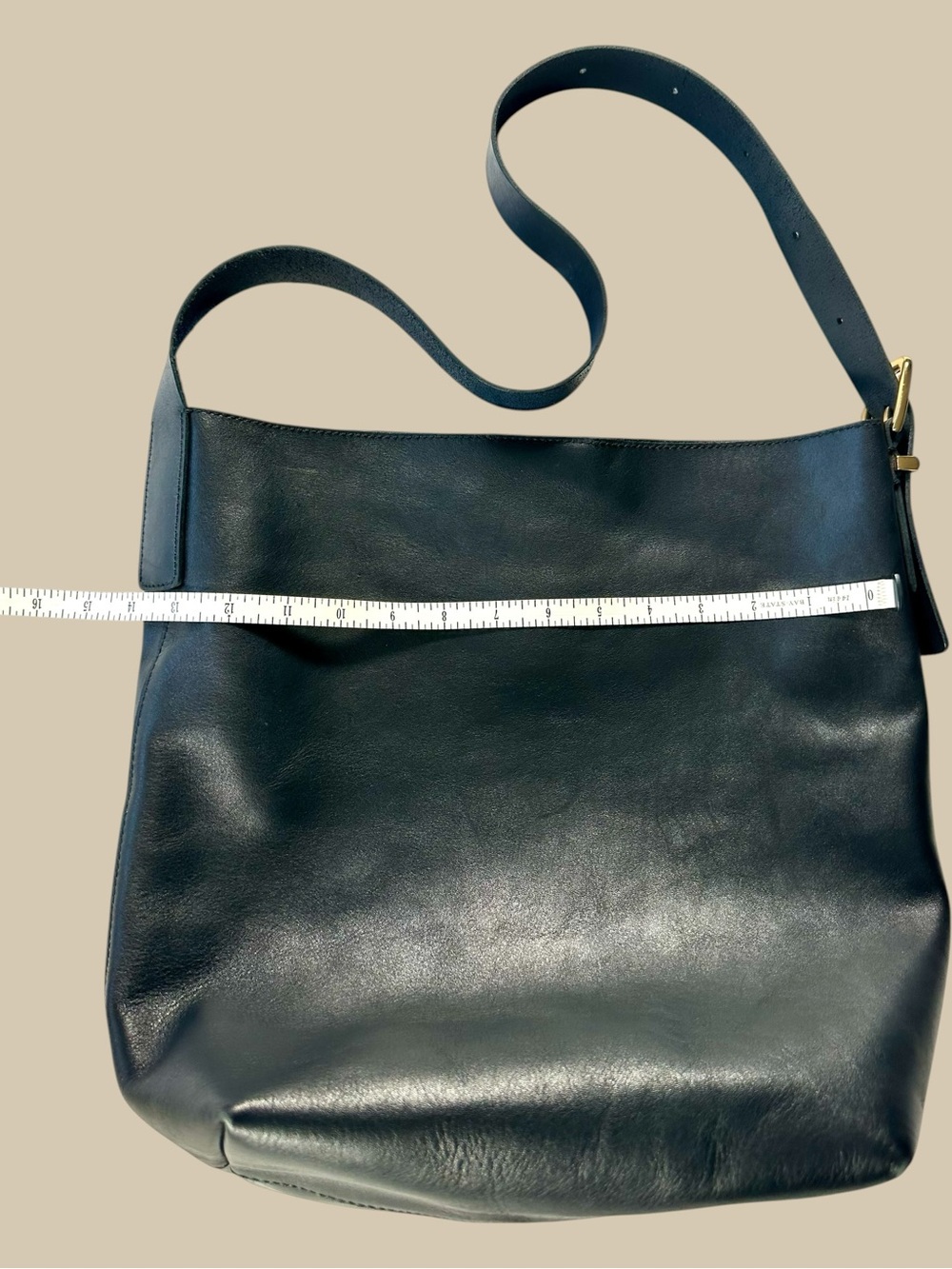 NWT Madwell The Essential Leather Tote/Bucket/Shoulder Bag - Black - Picture 10 of 12